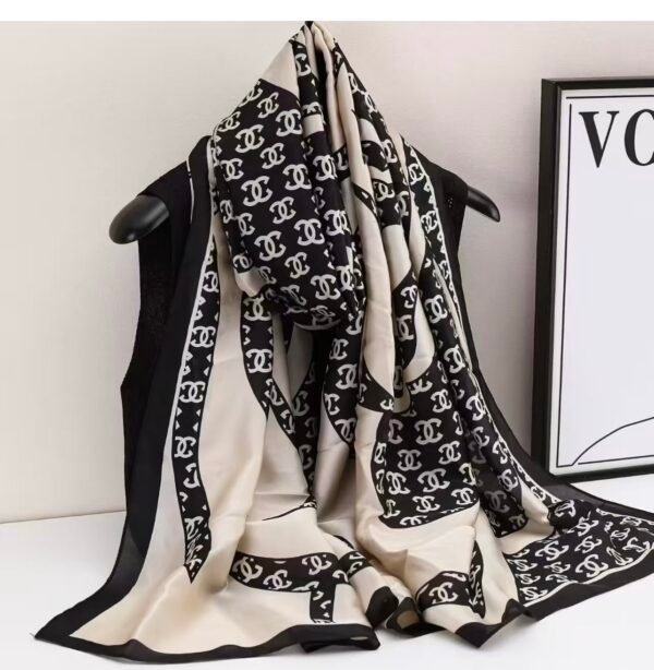 Cece scarf